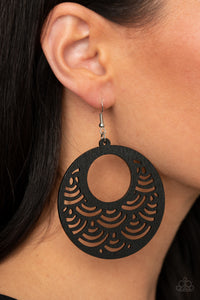 Sea Le Vie- Black Earrings